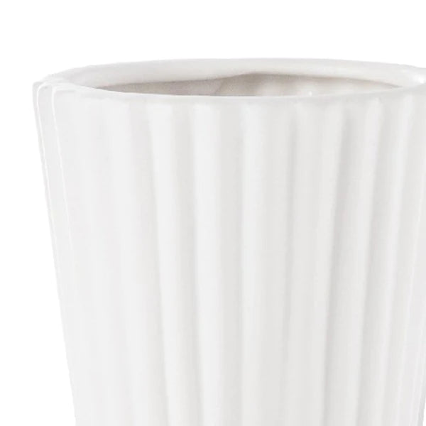 Halligner Ceramic Vase With Corrugated Design